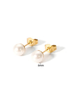 Linger Pearl Stud Earrings